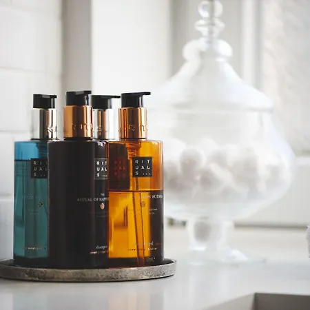 Oda ve Kahvaltı La Passion Interdite 4*